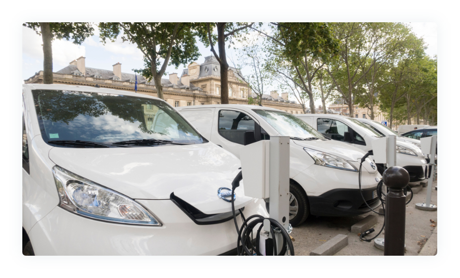Fleet Operator 24 Fleet Operator - How would you like to reduce your costs by 15% to 25%? According to McKinsey, this is something that is achievable by 2030 if you transition your fleet from ICE vehicles to EVs. Things to keep in mind are the superior efficiency of electric cars, the moderate price of electricity, and the high utilization of fleet vehicles. These factors allow fleet operators to quickly recoup the extra up-front cost of an EV. And reduce their total cost of ownership. Transitioning to EV fleets will help you lower the costs of your fleet by procuring and managing energy more efficiently. Plus, you'll be able to add new revenue streams to your fleet operator business.
