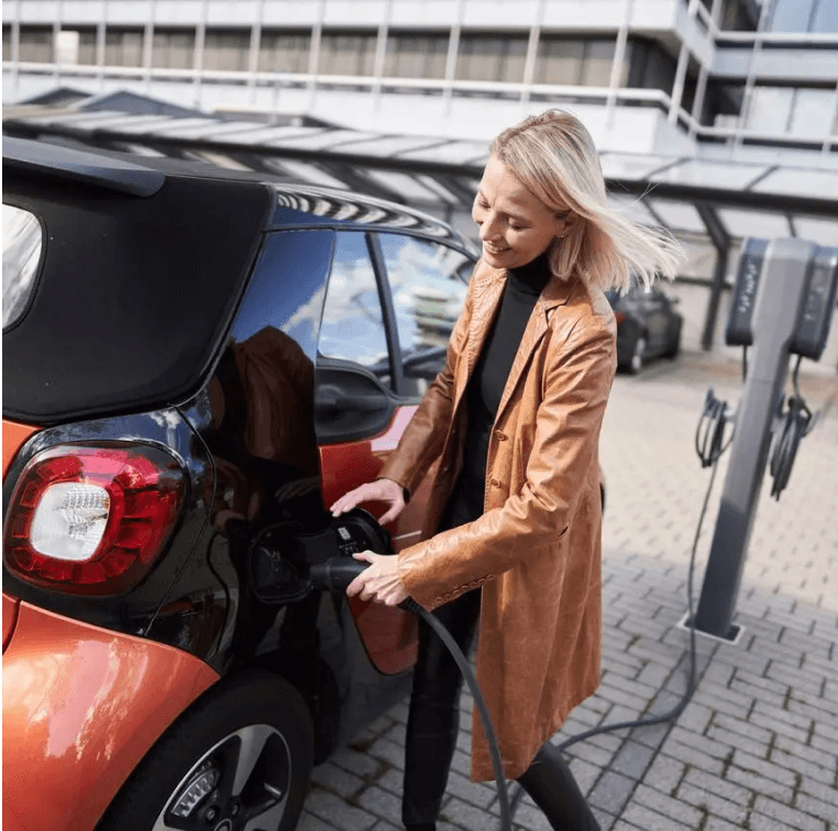 Elaway & AMPECO Case Study - Download the full case study and discover how AMPECO has driven Elaway's success and why it will be a crucial element for their future growth!