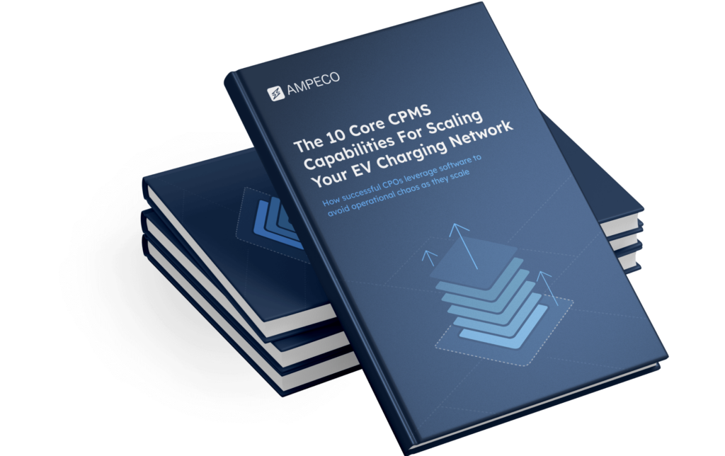 Maquette de l'e-book « Les 10 capacités clés d'un CPMS pour faire croître votre réseau de recharge »